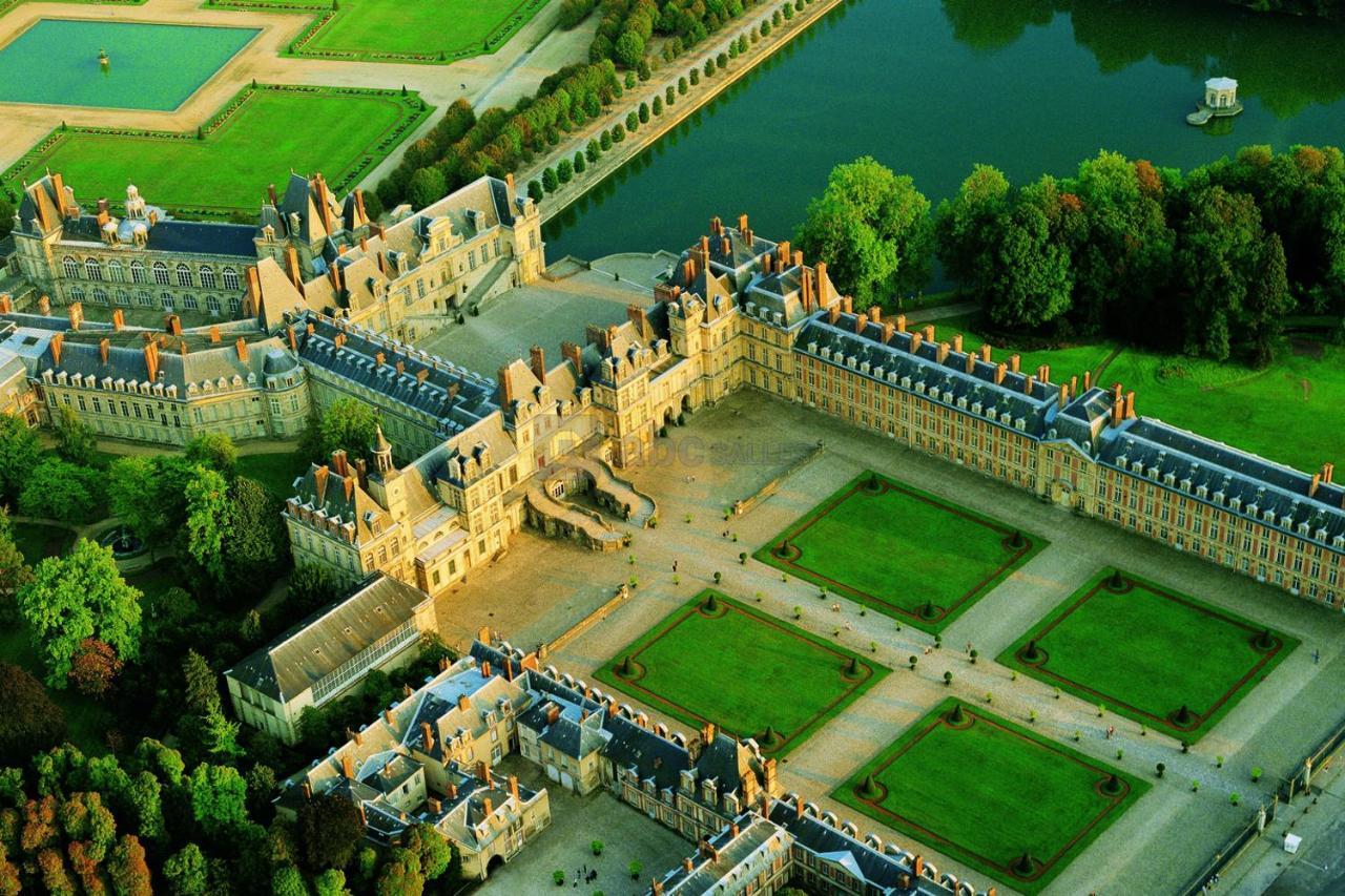Le Bon'Aparte - Hypercentre De Fontainebleau Luaran gambar